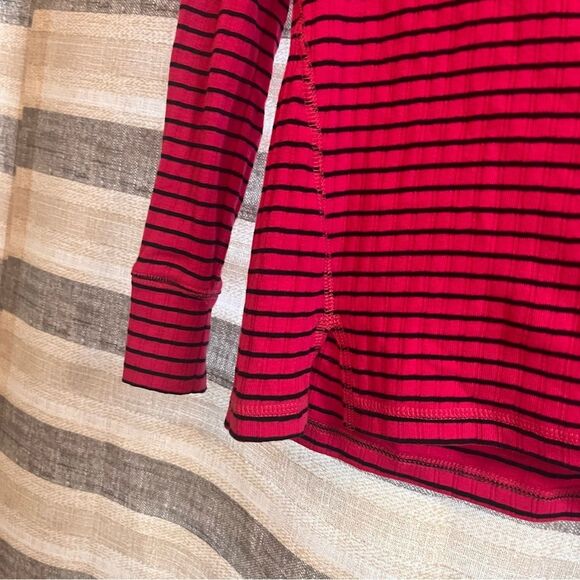 T By Talbots Pink And Navy Stripe‎ Turtle Neck Long Sleeve Size Small - Picture 4 of 8